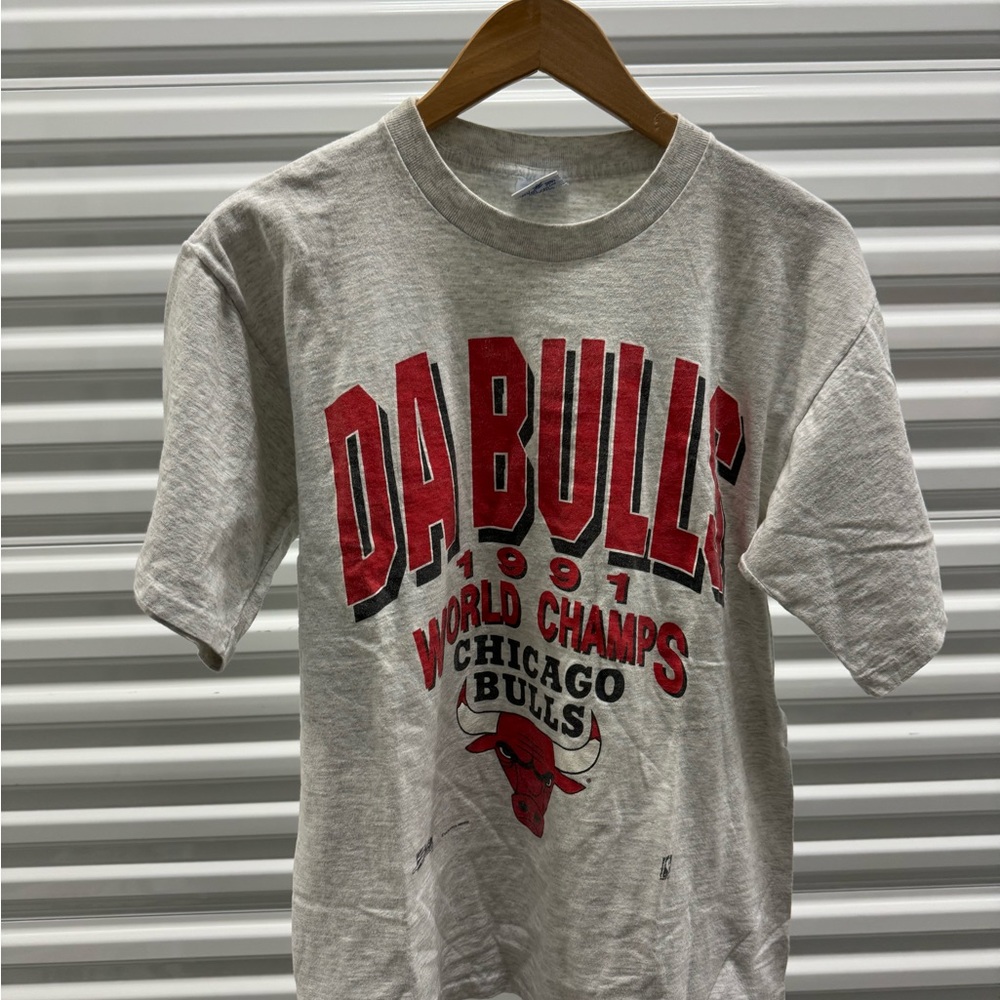 VTG da bulls t shirt